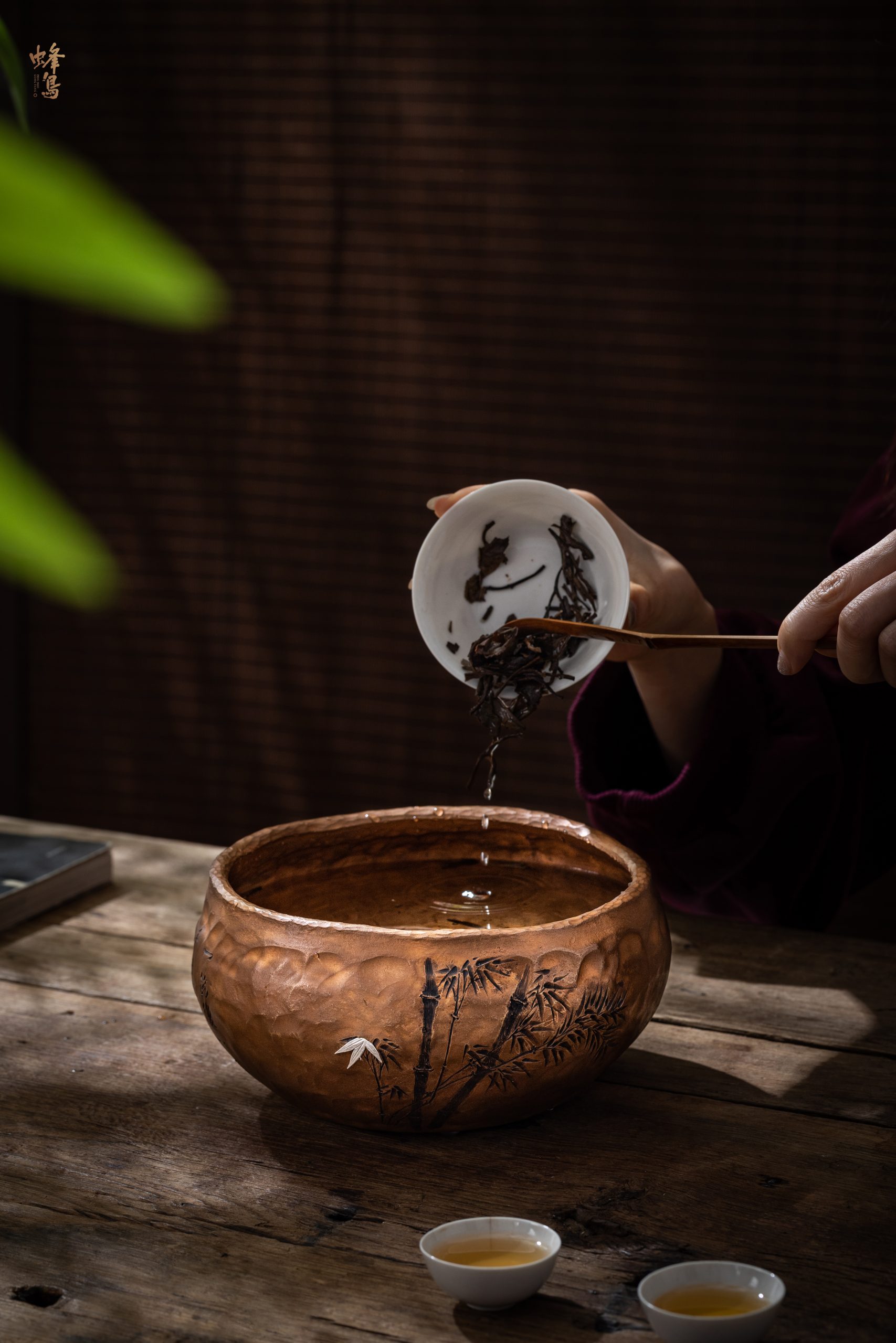 蜂鸟工坊 | 一器多用竹韵紫铜建水，茶席雅赏、古朴纯美！